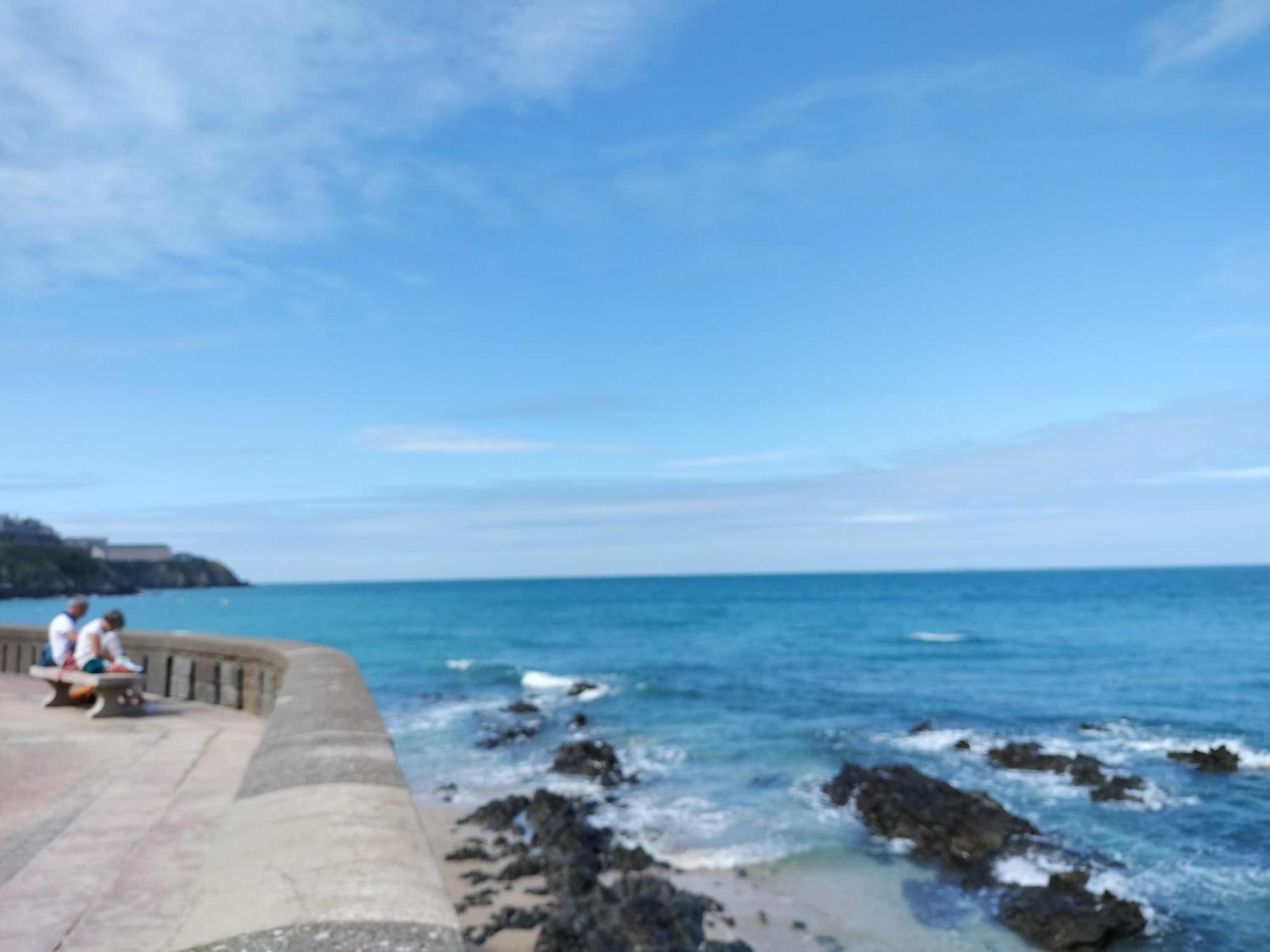 Entre Mer Et Montagne Granville Luaran gambar